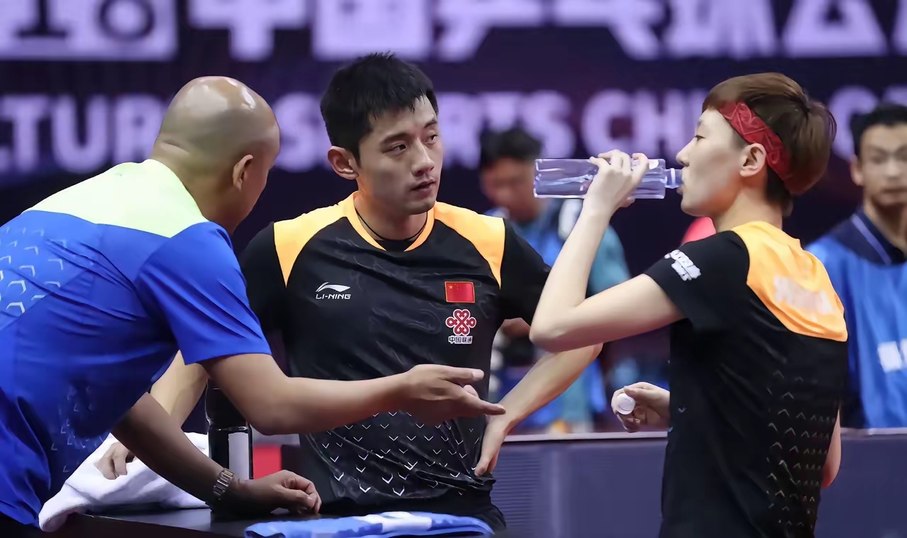 中国队鏖战瑞典队，张继科惊艳四座