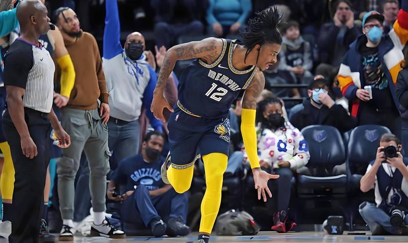 灰熊翻盘鹈鹕，福克斯关键制胜