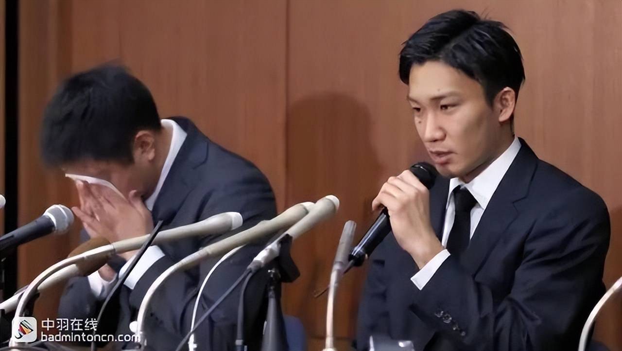 日本队险胜中国队,桃田贤斗高光表现 日本队险胜中国队,桃田贤斗高光表现