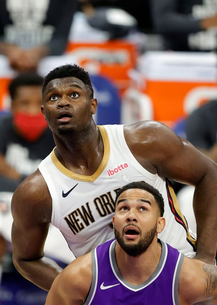 巴西男篮爆冷菲律宾男篮，麦科勒姆爆发神勇