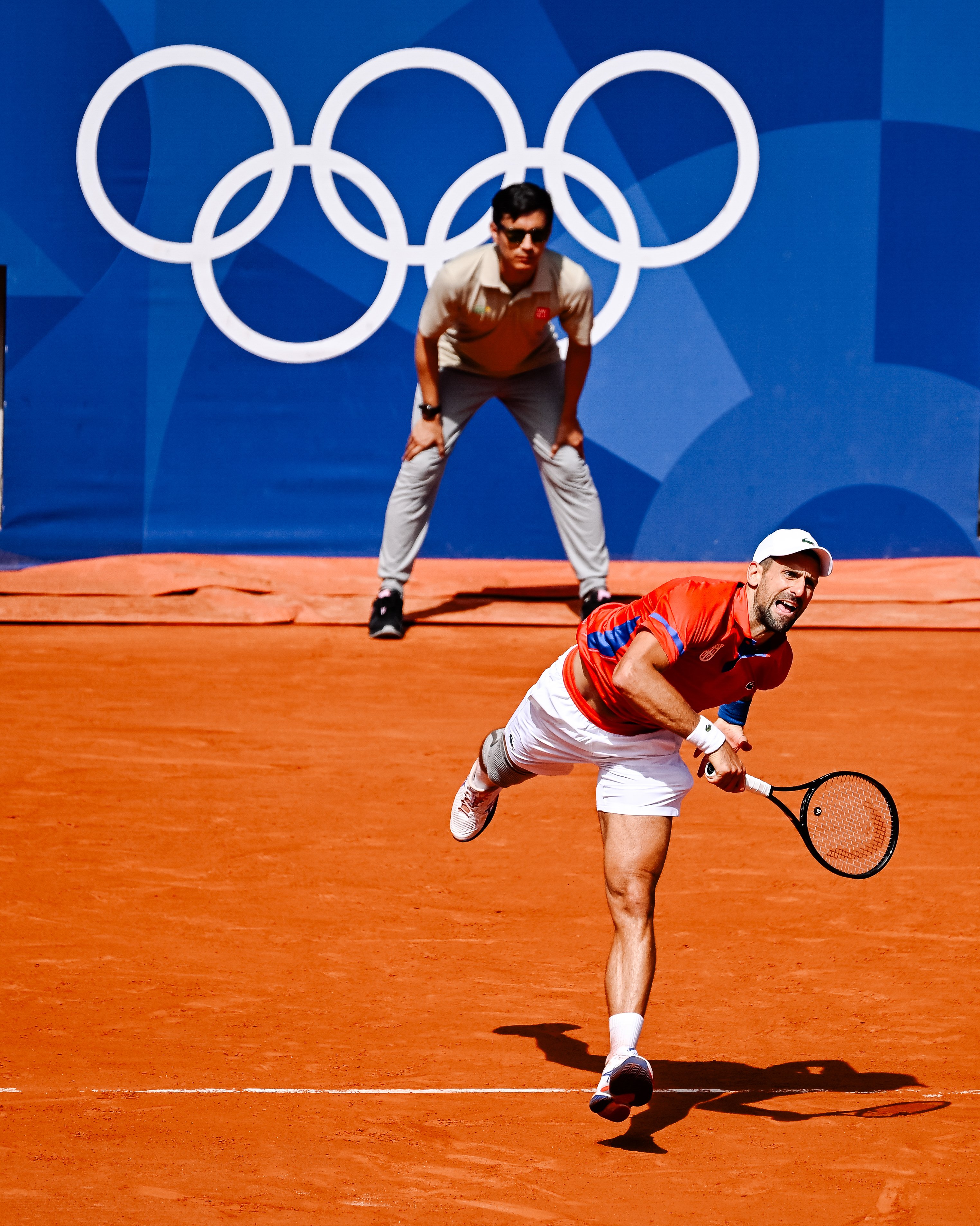 澳大利亚网球队险胜意大利网球队，克耶高斯关键制胜