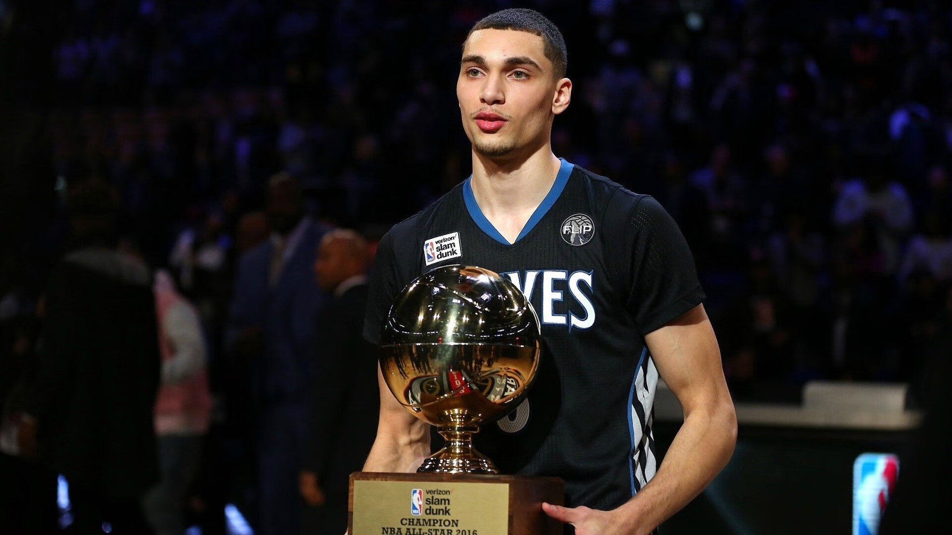 比利亚雷亚尔血拼尼斯，三笘薰关键时刻站出来