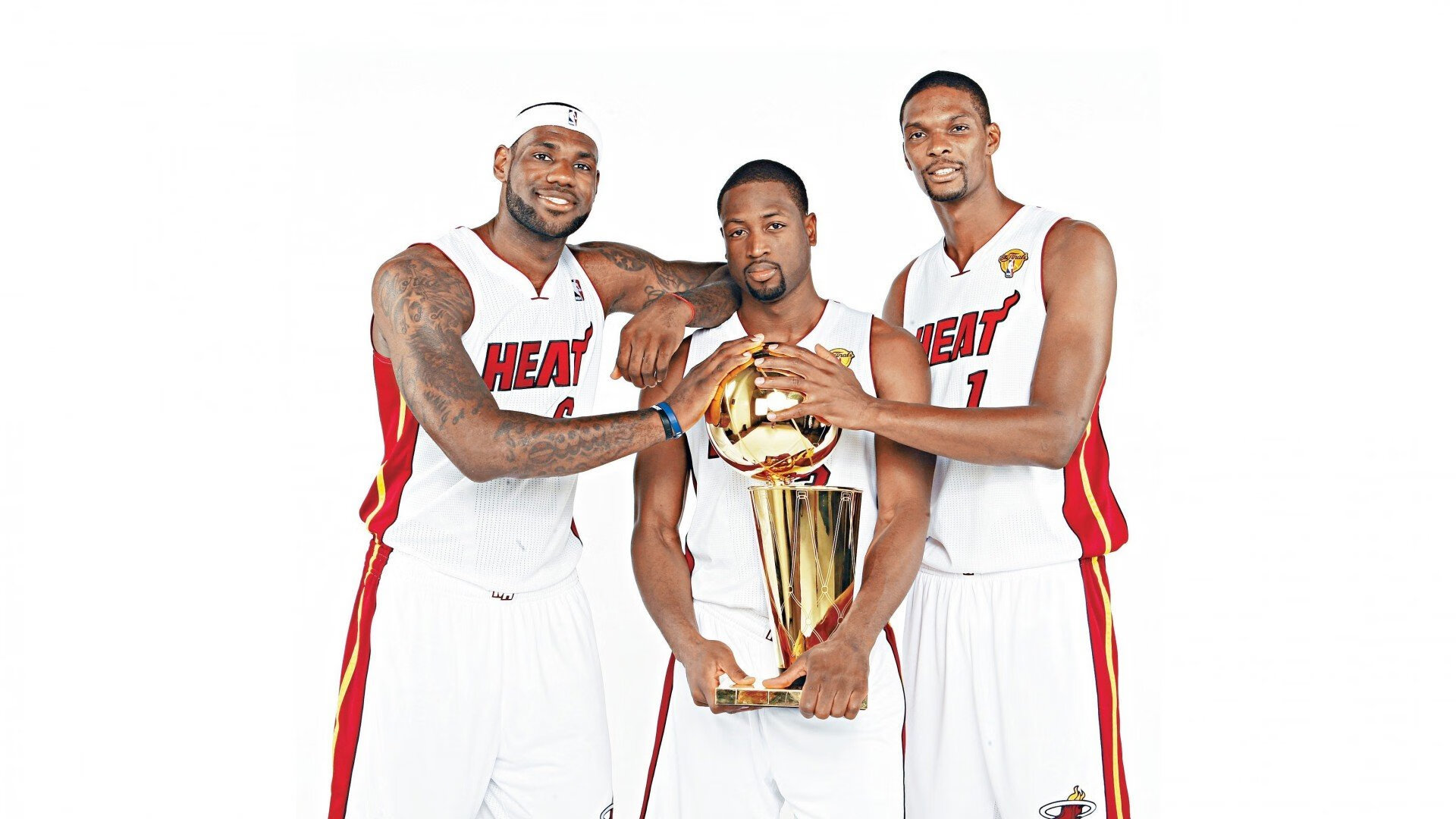 鏖战之夜，张镇麟高光闪耀，深圳力克浙江